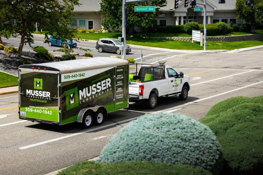 commercial landscaping service provider in Tri-Cities